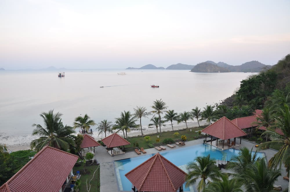 شاطئ وايتشيتشو, Labuan Bajo
